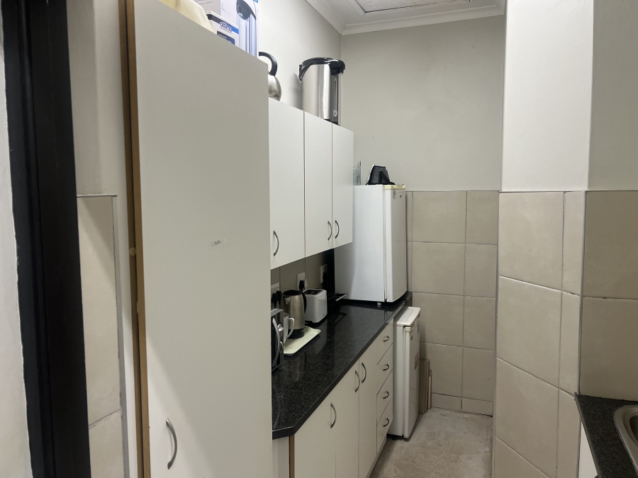 Commercial Property for Sale in Baysville Eastern Cape